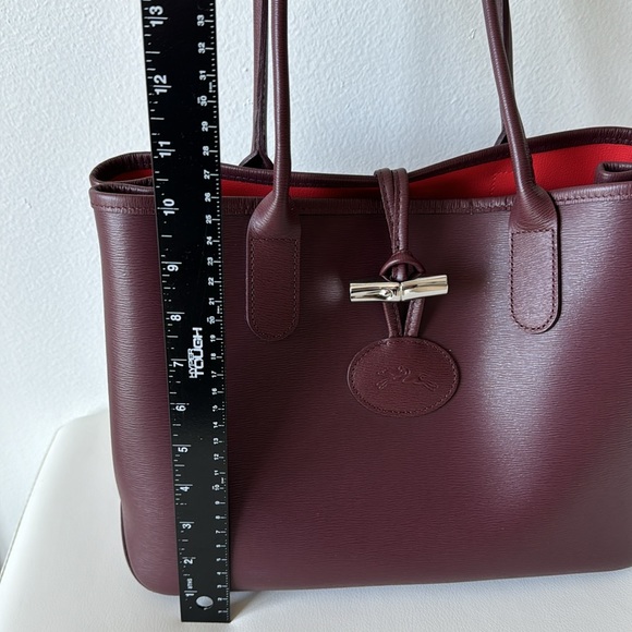 Longchamp Leather Shoulder Bag in Excellent condition - Picture 13 of 16